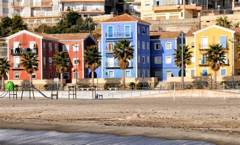 Los pueblos con playa más bonitos de Alicante al alcance ...