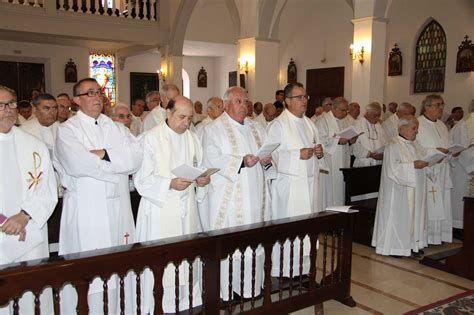 Los sacerdotes de la Archidiócesis celebraron este sábado ...