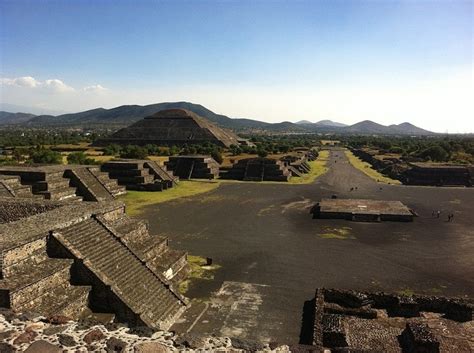 Los soles de la creencia azteca