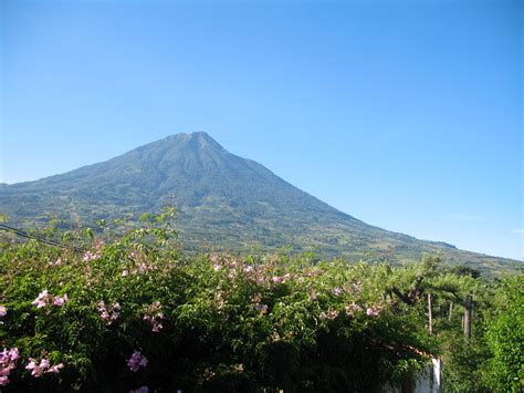 Los volcanes de Guatemala en una mañana muy despejada ...