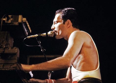 Luego de 28 años, Freddie Mercury sigue siendo una leyenda ...