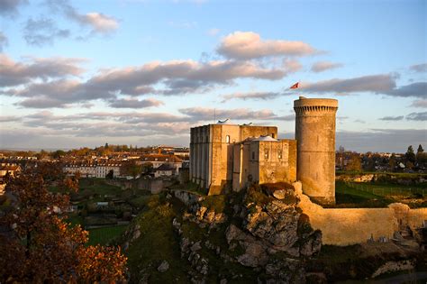 Lugares de origen medieval del Calvados   Turismo de ...
