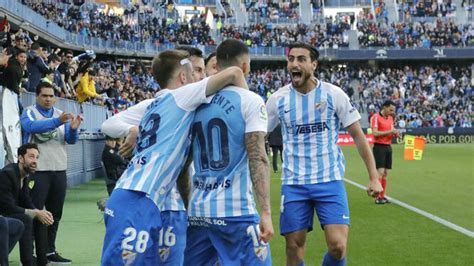 Luis Muñoz renueva con el Málaga CF y renuncia a parte de ...