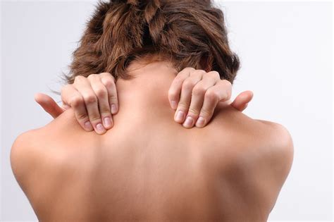 Lump on Back of Neck: 6 Possible Causes You Should be Aware of ...
