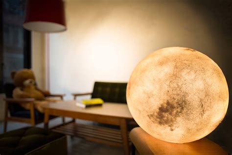 Luna: A Lantern That Looks Like a Moon | Colossal