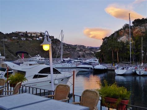 Luxury At Marina del Este La Herradura Boat Rentals & More