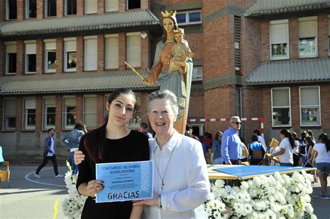 Main Secundaria: PREMIO A LA MEJOR FOTOGRAFÍA