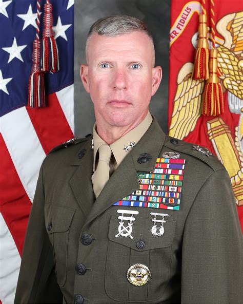 Major General Eric M. Smith > 1st Marine Division > Leaders