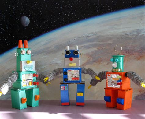 Make Robots out of Halloween candy boxes from ThatArtistLady | Robots ...