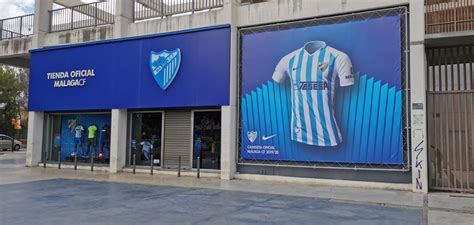 Málaga CF | El Málaga pone sus camisetas a 25 euros y ...
