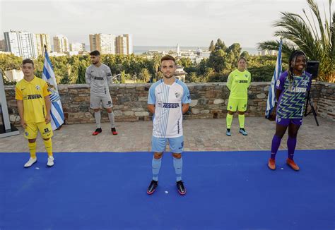 Málaga CF: Presentación camisetas temporada 2020/2021   El ...