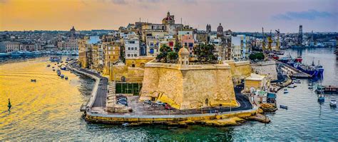 Malta Travel Guide: What to See, Do, Costs, & Ways to Save