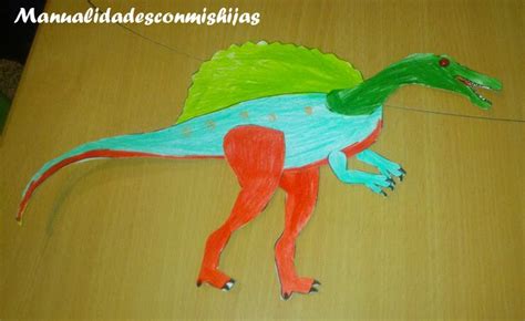 Manualidades con mis hijas: Los dinosaurios: Colorear, recortar y montar