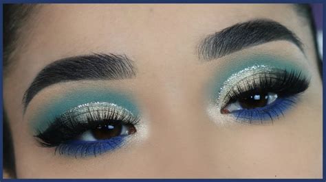 Maquillaje con sombras azules ¡La tendencia  Blue Make Up  que es furor!