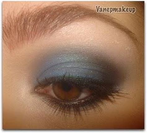 Maquillaje para vestido de fiesta azul  MundoRecetas.com
