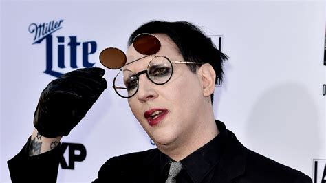 Marilyn Manson Takes a Fist to the Face at Denny s   Eater