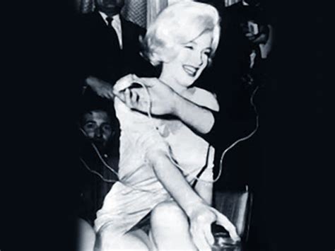 Marilyn Monroe murió sin dientes ni prótesis mamarias