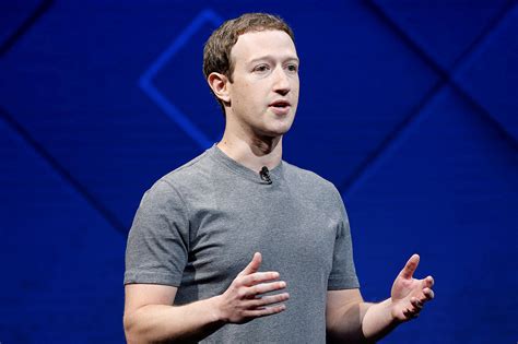 Mark Zuckerberg pede desculpas por vazamento no Facebook ...