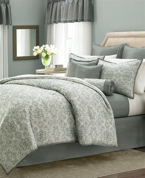 Martha Stewart Collection Regal Filigree 22 Pc. Comforter ...