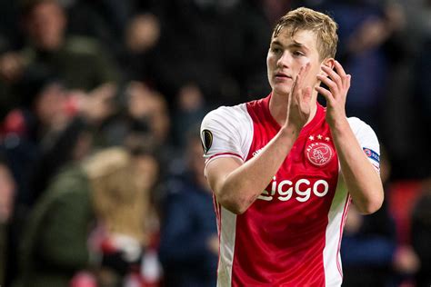 Matthijs De Ligt   Ajax  new sensation — AjaxDaily