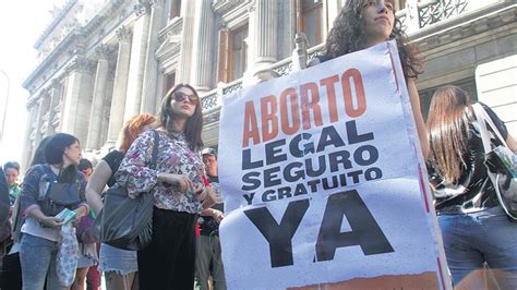 Médicas y médicos en favor de la legalización del aborto | Mendoza Opina