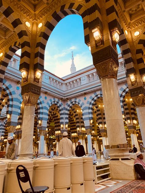 Medina, Saudi Arabia Pictures | Download Free Images on ...