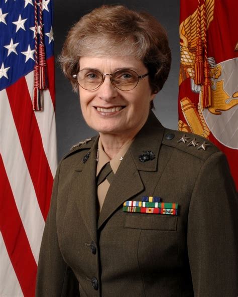 Meet the first female 3 star general in the US military   Americas ...