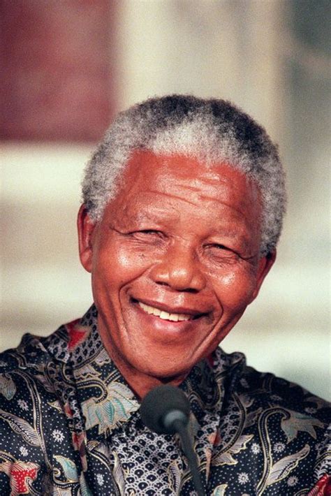 Mejores frases de Nelson Mandela   Aniversario de Nelson ...