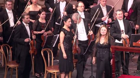 Mendelssohn: Obertura  Las Hébridas  / Directora: Mtra ...