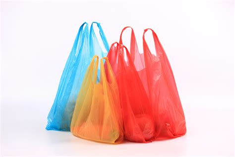 Menos bolsas de plástico = planeta más limpio | Fundación ...