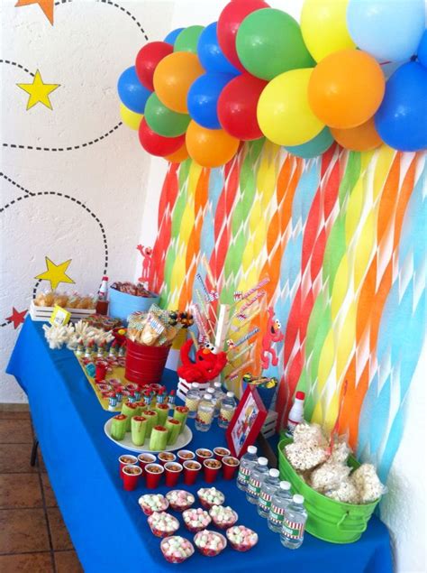 Mesa de dulces fiesta de Elmo | Fiestas de personajes en ...