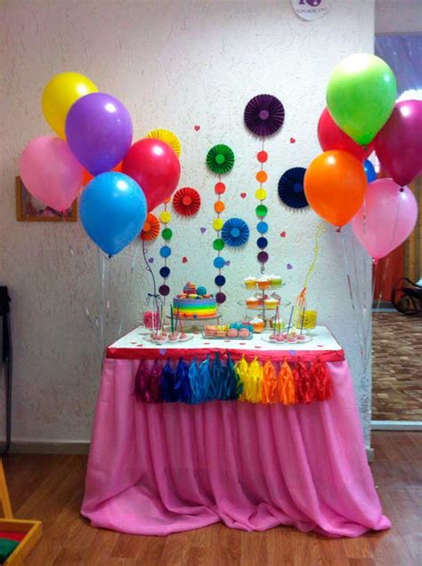 Mesas de dulces Para Cumpleaños De Arcoiris