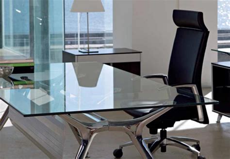 Mesas de oficina de cristal   Solida Equipamiento Integral