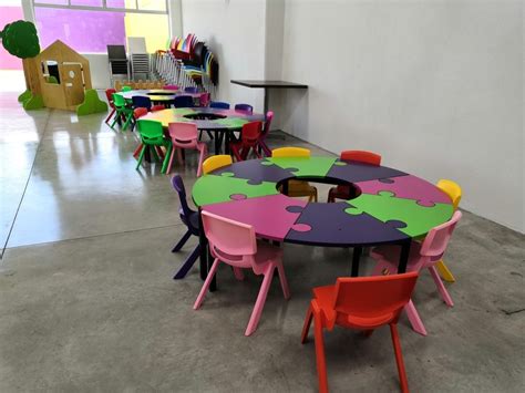 Mesas Y Sillas Para Salón De Fiestas Infantiles | Mercado Libre