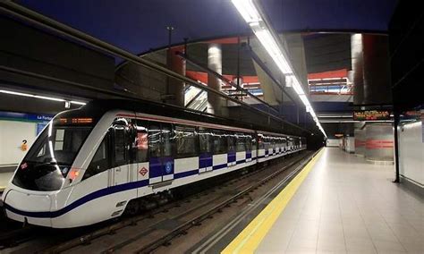 Metro de Madrid modifica los horarios durante los días ...