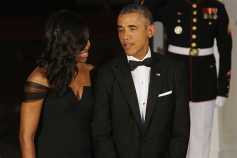 Michelle Obama cuida que Barack Obama se mantenga siempre estiloso