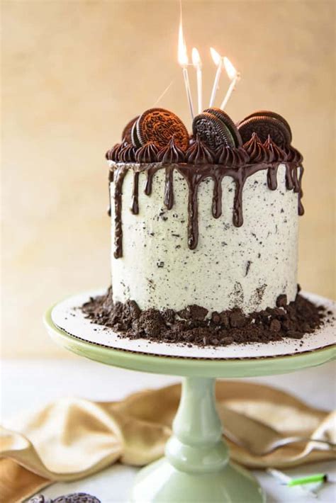 Mint Oreo Cookies and Cream Cake • The Crumby Kitchen