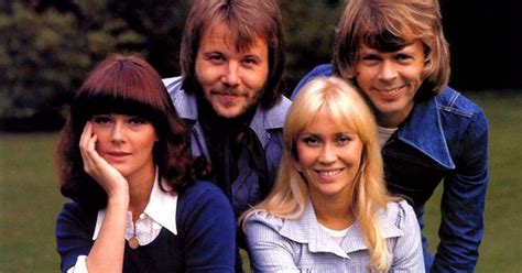Mira cómo lucen HOY los miembros del famoso grupo ABBA…   Para Los Curiosos