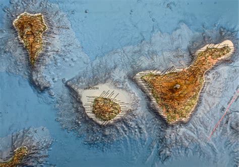 Mitma publica el mapa de Canarias en relieve con una alta calidad ...