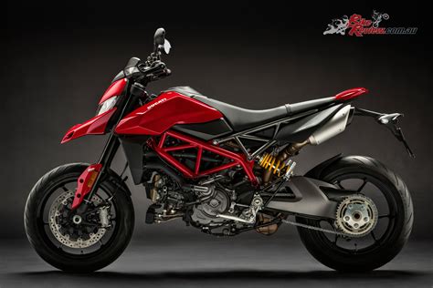 Model Update: 2019 Ducati Hypermotard 950   Bike Review