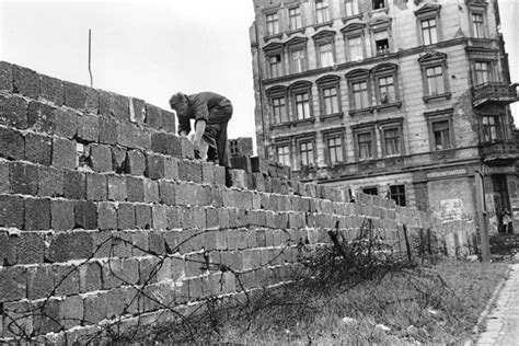Momentos Notables: Se levanta el muro de Berlín Duna 89 ...