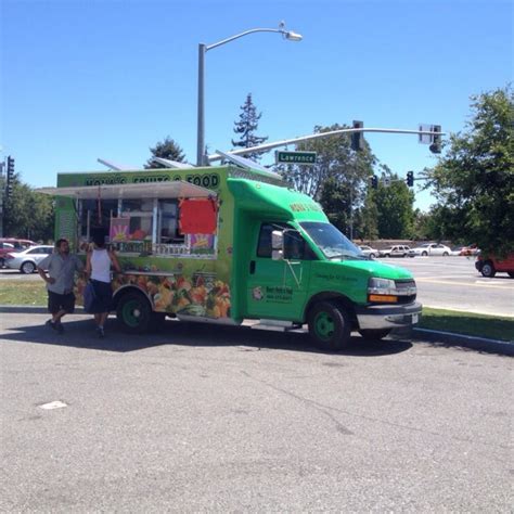 Mona s Fruits   San Jose Food Trucks   Roaming Hunger