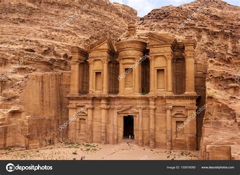 Monastery Temple of Petra, Jordan — Stock Photo  yulan ...