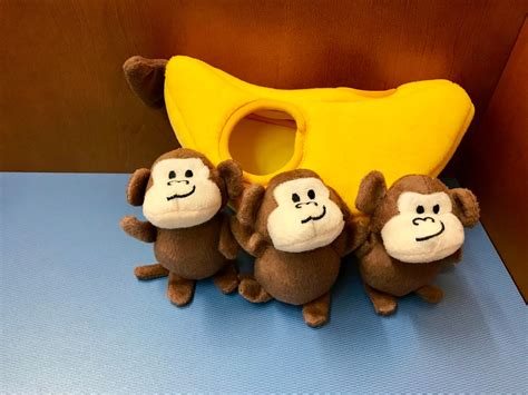 Monkey, Banana Prop Song