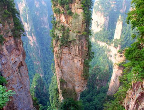 Montañas Tianzi en China ¡Un lugar de película! El Constructor 10