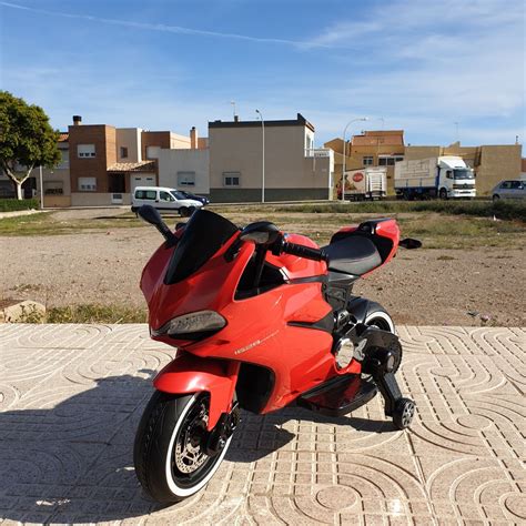 MOTO ELÉCTRICA INFANTIL DUCATI SUPERBIKE 12V | Ducati ...