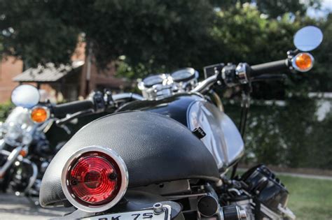 Moto Guzzi 850 T Cafe Racer by Moto Motivo – BikeBound