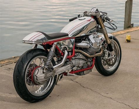 Moto Guzzi V9 Cafe Racer | Men s Gear