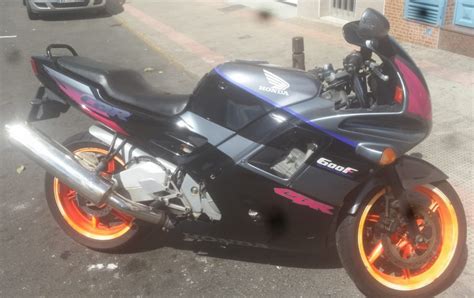 Moto robada en Las Palmas: Honda CBR600F Matrícula ...