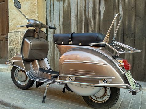 Moto Vespa 160 Restaurada | Motos de Colección